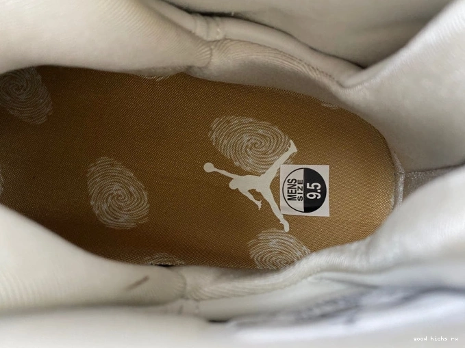 8 Retro Jordan 832821-030 Champagne 0725